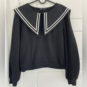Zara collared navy blue sweatshirt in size M